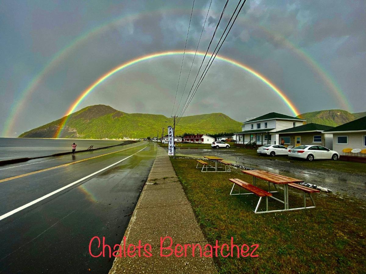 Chalets Bernatchez 圣皮埃尔山 外观 照片