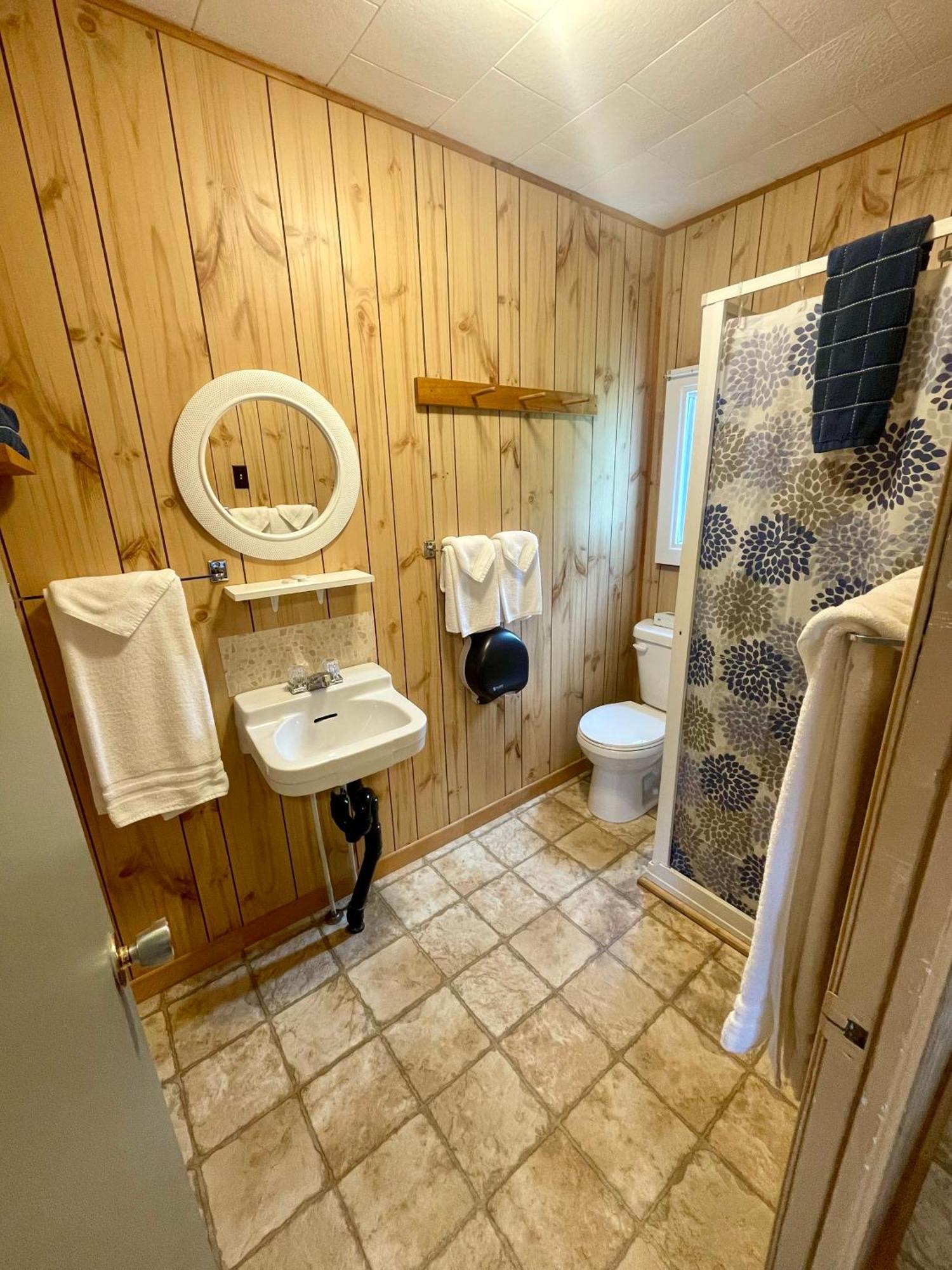 Chalets Bernatchez 圣皮埃尔山 外观 照片